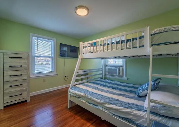 208 5 Yellow 1st Unit Apartamento